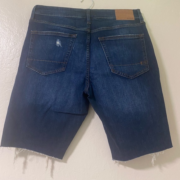 Jean Shorts - Picture 9 of 10